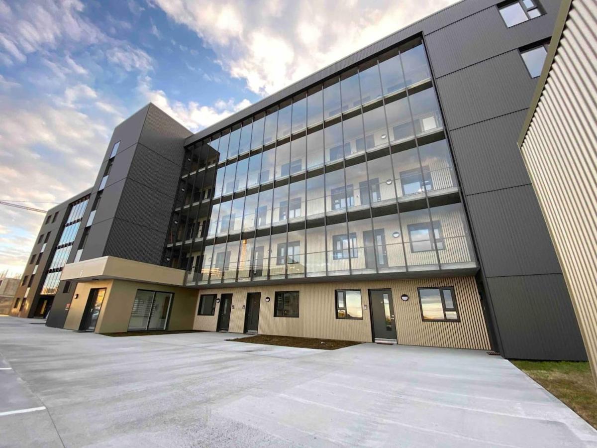 Selfoss Apartment - Stylish & Modern Exteriör bild